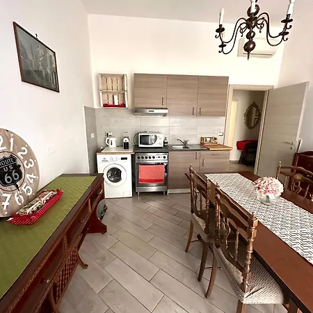 'a Vucchella Oda ve Kahvaltı