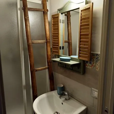 'a Vucchella Oda ve Kahvaltı 3*