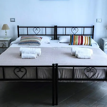 'a Vucchella Bed & Breakfast *