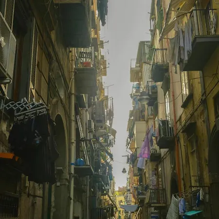 'a Vucchella Naples